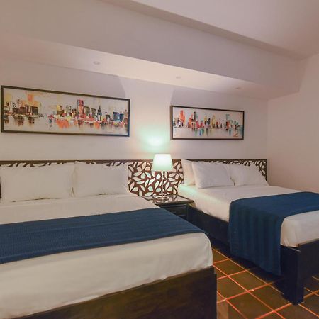 Ph 19 Guesthouse Hotel In Gazcue Santo Domingo Dış mekan fotoğraf