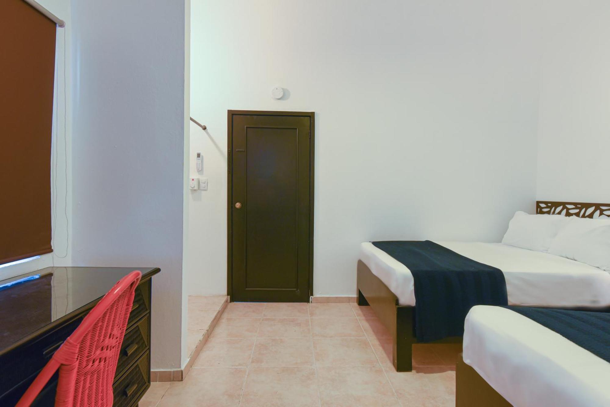 Ph 19 Guesthouse Hotel In Gazcue Santo Domingo Dış mekan fotoğraf