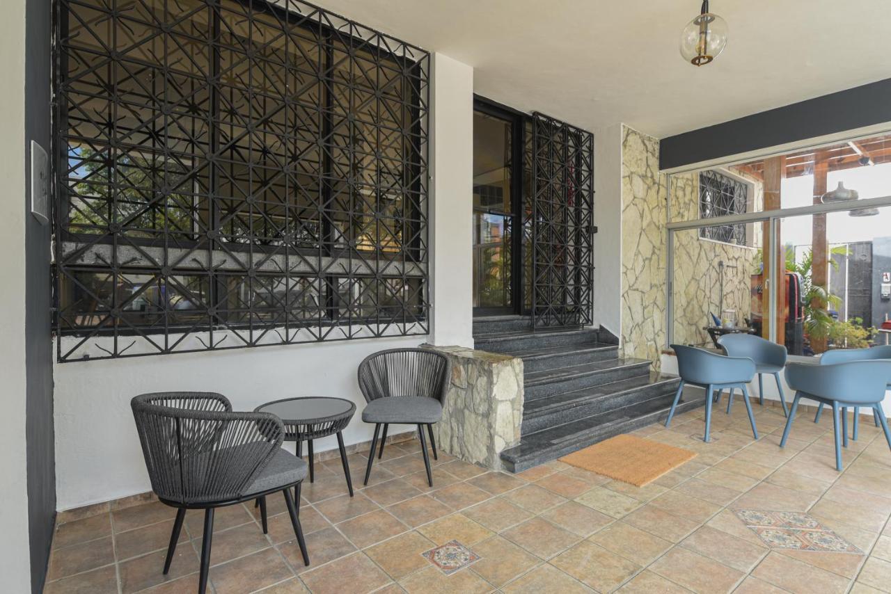 Ph 19 Guesthouse Hotel In Gazcue Santo Domingo Dış mekan fotoğraf